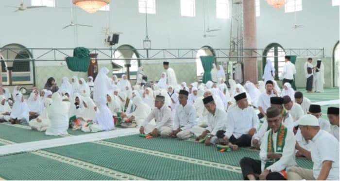 290 Calon Jamaah Haji Pangkalpinang Ikuti Tasyakuran dan Pelepasan di Masjid Jamik