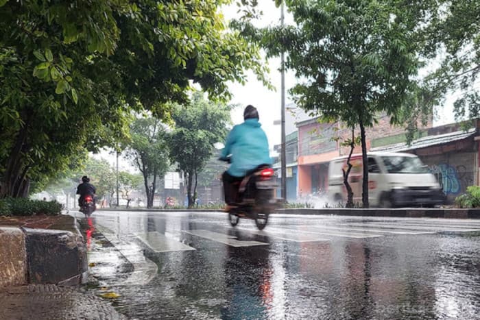 BMKG: Sebagian Wilayah Jakarta Berpotensi Hujan Ringan