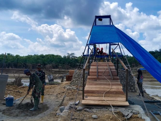 Jembatan Gantung Hampir Rampung, Desa Lubuk Sidup Segera Terhubung